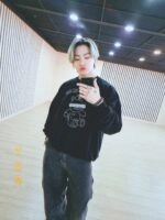 Black Cat-Printed Crew Neck Sweatshirt | Jungkook - BTS