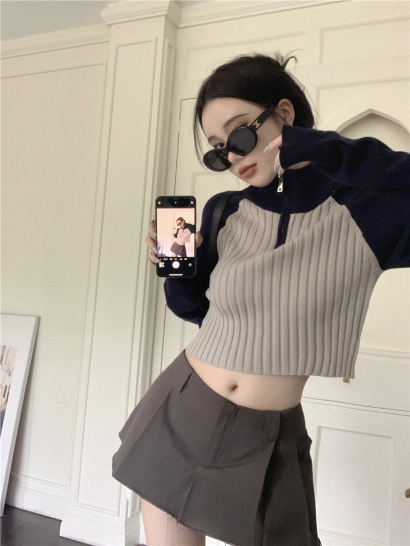 Blue Ribbed Zip-Up Sweater | Rose - BlackPink - Fashion Chingu