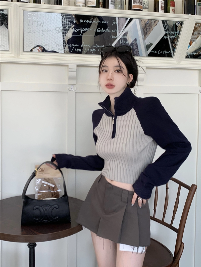 Blue Ribbed Zip-Up Sweater | Rose - BlackPink - Fashion Chingu