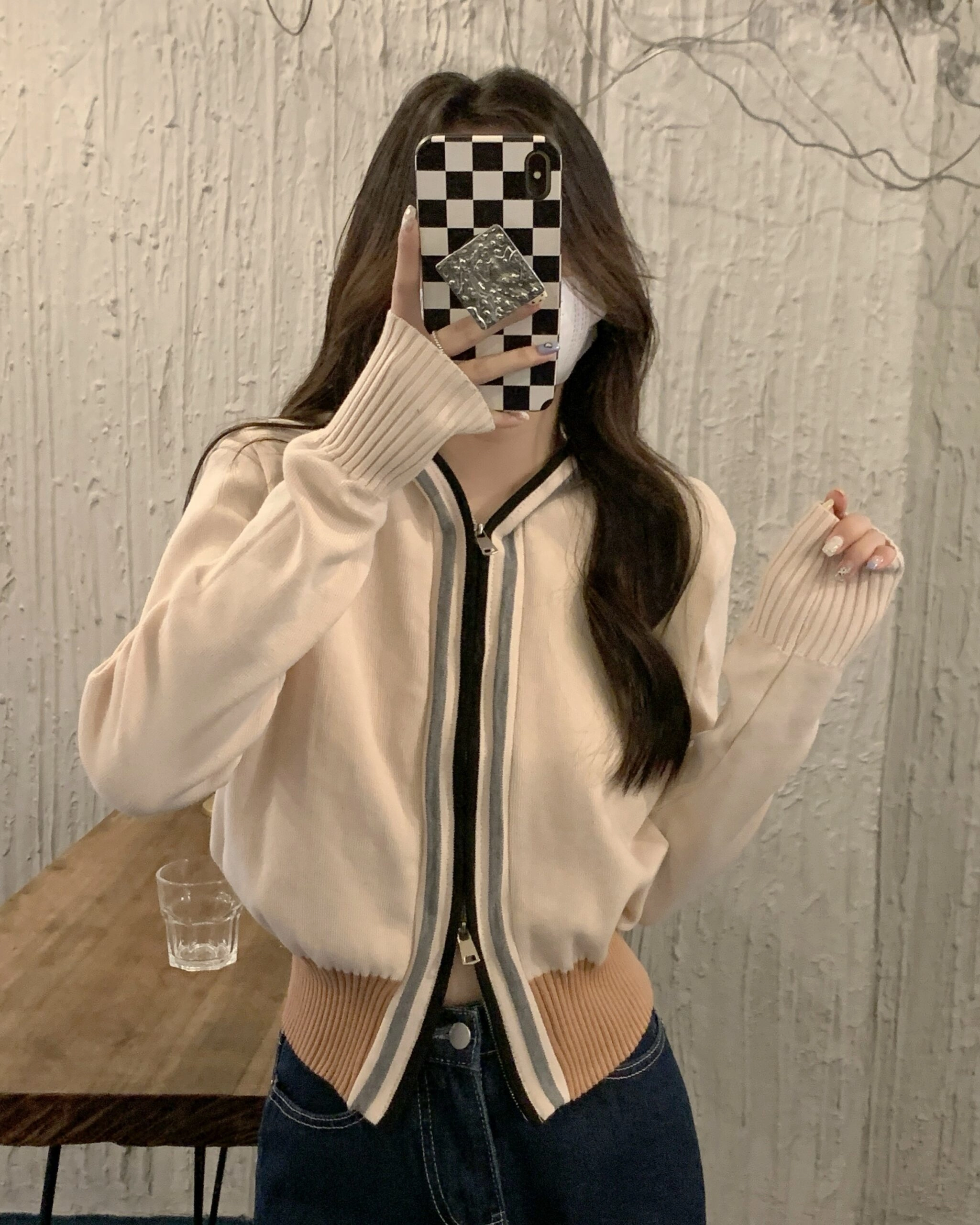 White Lined Zipper Hoodie | Winter - Aespa - Fashion Chingu