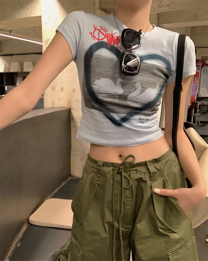 White Heart Grafitti Printed T-Shirt | Karina - Aespa - Fashion Chingu