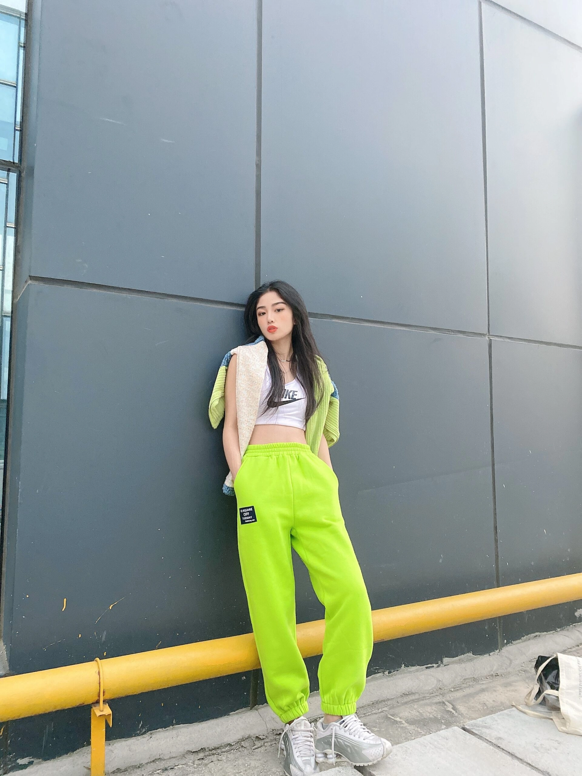★NCT着用ブランド★ITZAVIBE★MILLENIAL FLOWER JOGGER PANTS MUSINSA | ITZAVIBE [IBA23UPT07PK] Millennial Flower Jogger