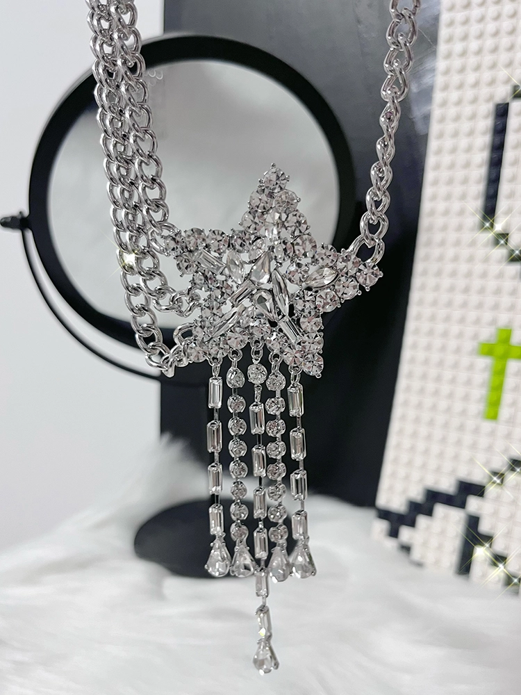 Silver Triple Chain Star Necklace | Danielle - NewJeans