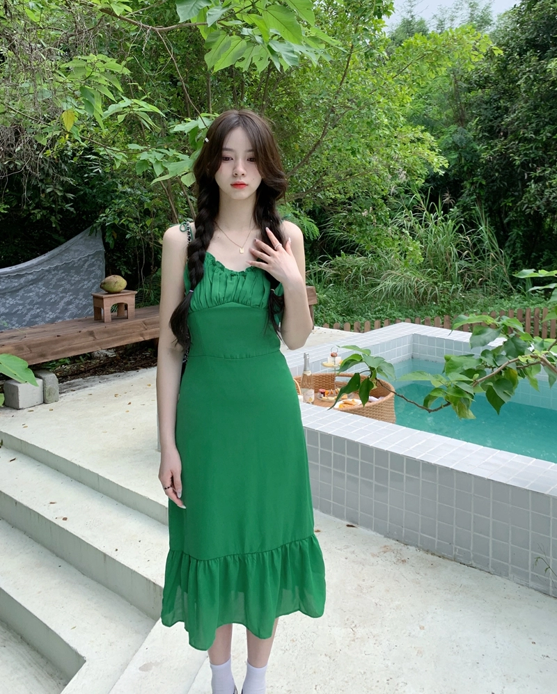 Green V-Neck Midi Sling Dress | Rose - BlackPink - Fashion