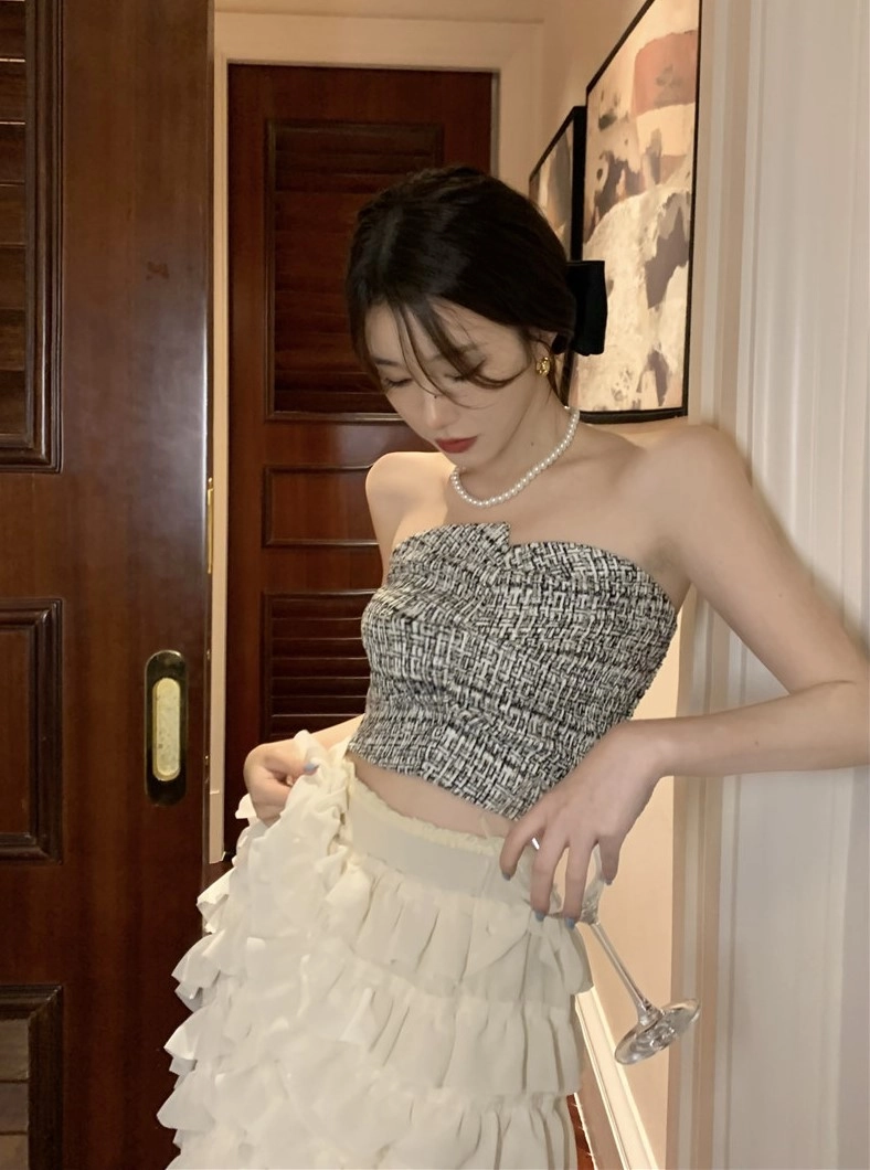 ミュージシャン Sheer Pleats Bustier Inspired by Moon 2way spiral raffle sleeveless blouse – MARILYN MOON OFFICIAL