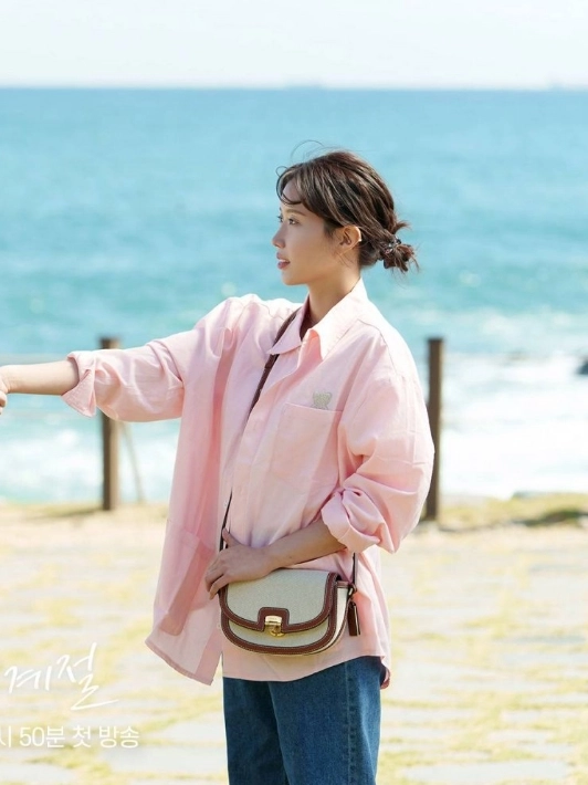 【韓国 Attends】PINK&WHITE/BLACK&BUTTER/BROWN&WHITE CASE lpntenmfypbjrk7p0oxe.jpg?v=