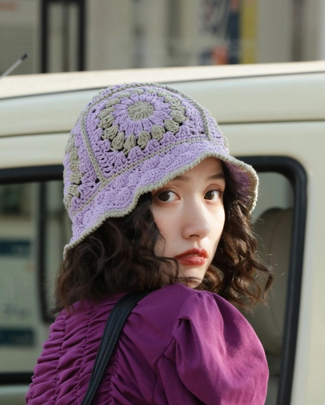 Lilac And Olive Floral Knitted Hat | Hyein - NewJeans