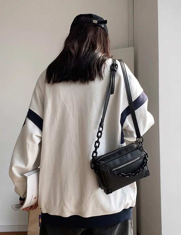 Black Chain Crossbody Bag | J-Hope - BTS - Fashion Chingu