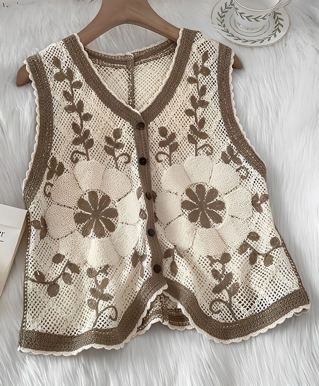 トップス 22FW cord embroidery vest ASOS DESIGN floral embroidery vest in multi | ASOS