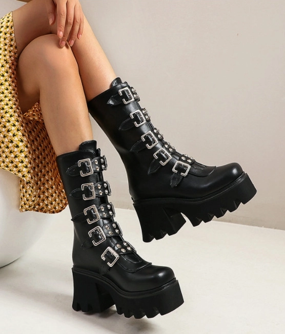 Black Gladiator Boots | Miyeon - (G)I-DLE - Fashion Chingu