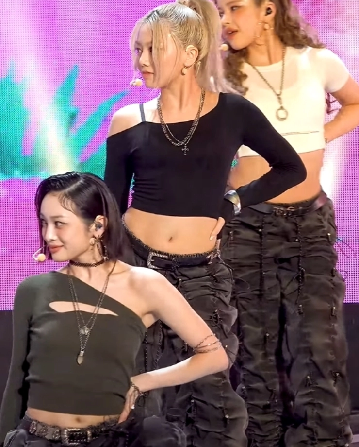 Black Single Strap Asymmetrical Top | Hinata - XG - Fashion Chingu