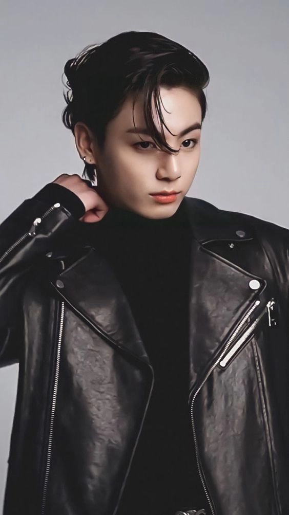 BTSJUNGKOOKピケット Black Oblique Zipper Punk Jacket | Jungkook - BTS - Fashion