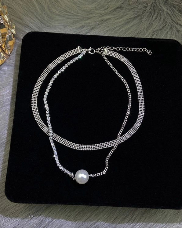 Silver Crystal Embezzled Pearl Layered Necklace | Shin Ha Ri