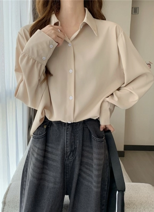 Beige Loose Shirt | Taehyung - BTS
