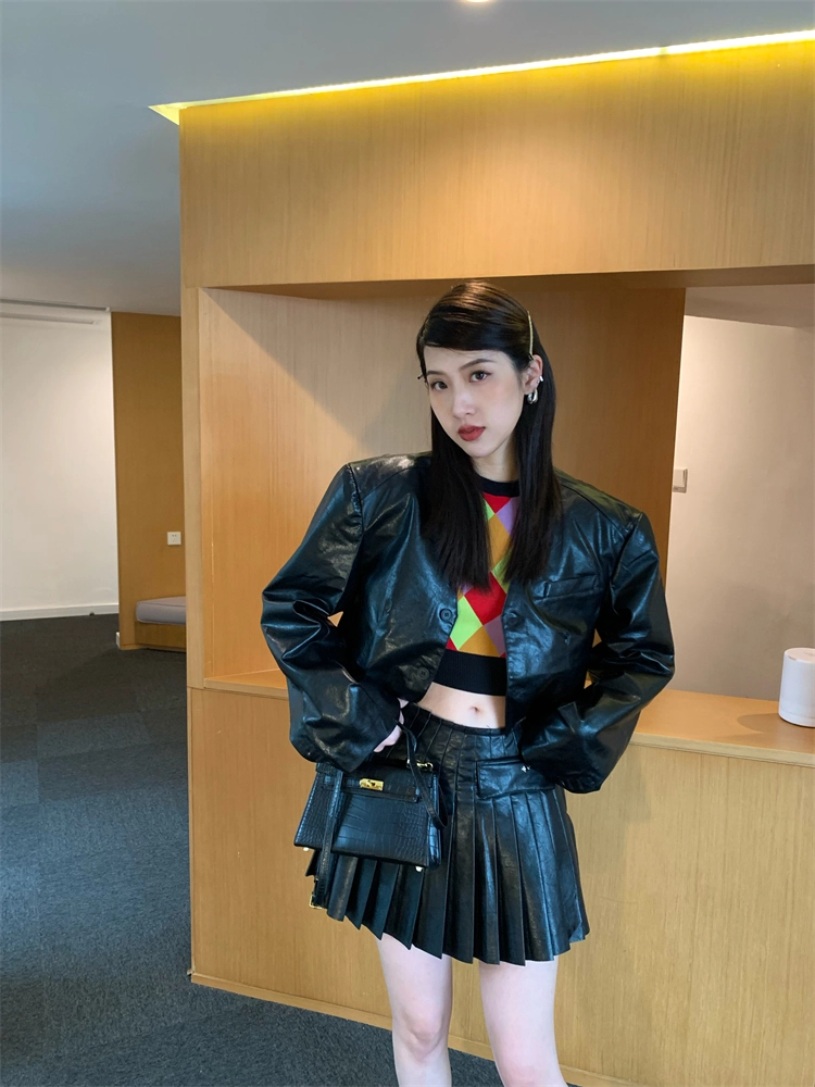 Black Faux Leather Pleated Skirt With Pocket Flap Detail