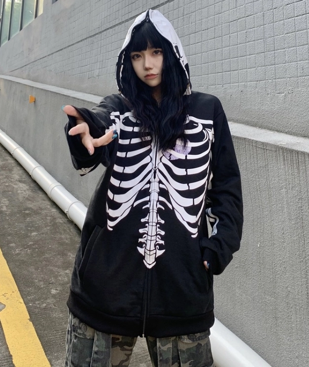 LE SSERAFIM ユンジン 着用 ACNE STUDIOS Skull Printed Hoodie LE SSERAFIM ユンジン 着用 ACNE STUDIOS Skull Printed Hoodie