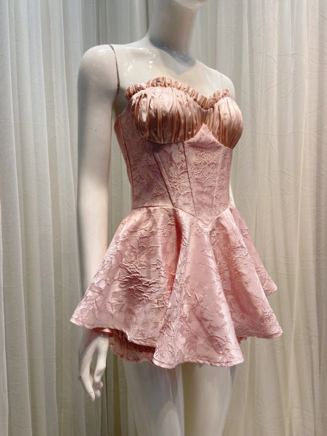 Pink Jacquard Tube Mini Dress | Haewon - NMIXX - Fashion Chingu