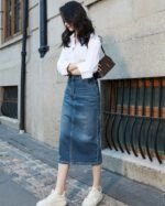 スカート MONOHA : 25SS / Blue denim skirt (blue) Blue Midi Denim Skirt | Hanni - NewJeans - Fashion Chingu