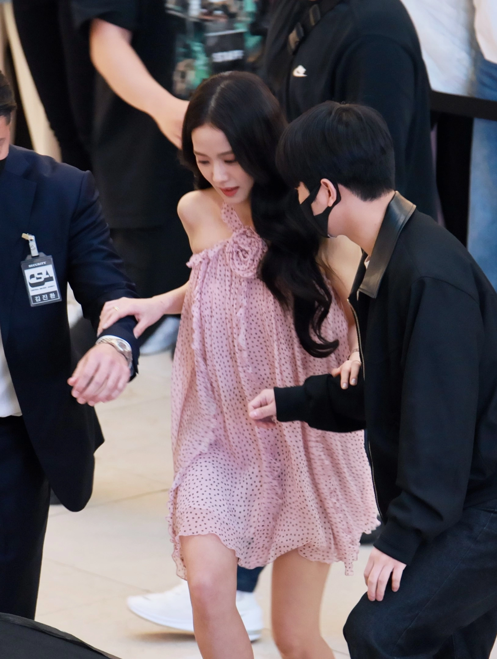 Pink Polka Dot Chiffon Dress Jisoo BlackPink Fashion Chingu