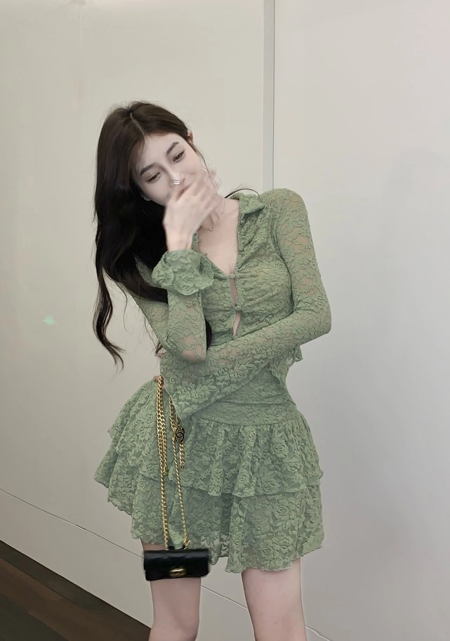【mnem】Lily Lace Wrap Skirt Green Ruffled Lace Skirt | Lily - NMIXX - Fashion Chingu