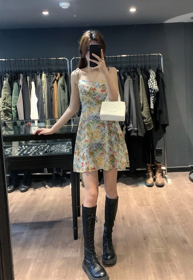 Green Oil Painting Design Floral Sling Dress | Sullyoon