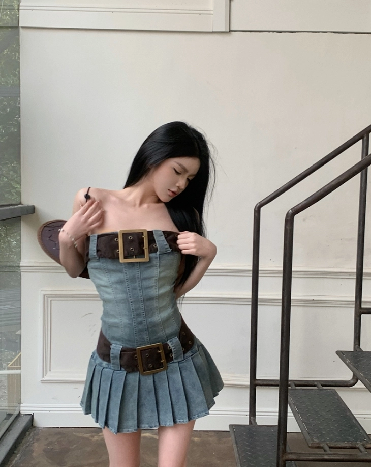 Blue Large Belt Denim Tube Dress | Shuhua - (G)I-DLE