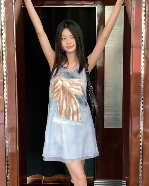 Blue Vintage Ribbon Dress | Jennie - BlackPink - Fashion Chingu