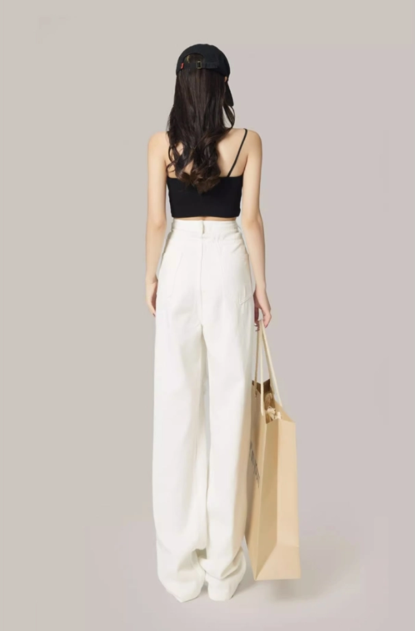 NewJeans ダニエル着用★TUEWID★Blanc Gauze Tattoo Pants VANDY® | NewJeans - July💘 | Instagram