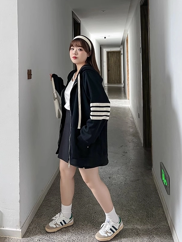Black Banded Sleeves Hooded Jacket | Lee Su Ho - True Beauty