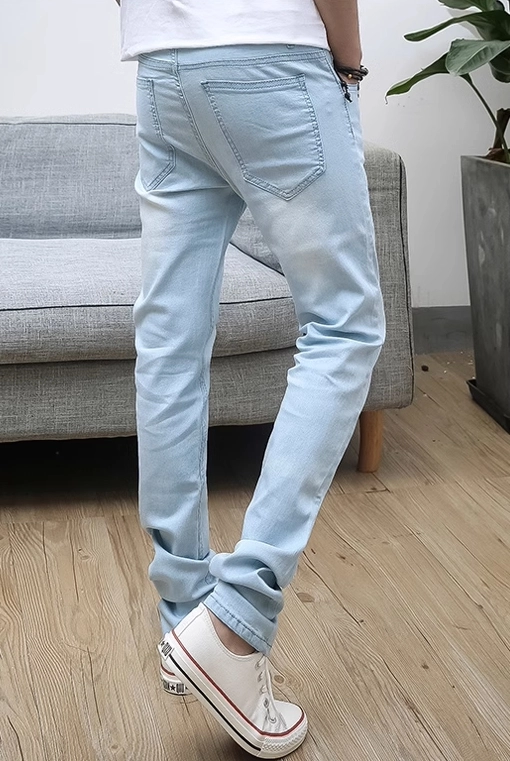 Blue Light Washed Skinny Jeans | Jungkook - BTS - Fashion Chingu