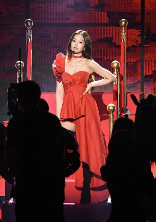 BLACKPINK着用★Sorry Too Much Love★Side Ruffle String Dress Strapless Bowknot Waist Ruffle Slit Gown in Black - Retro