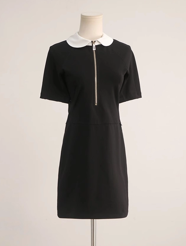 Black Half Zip-Up Collared Dress | Yeji - ITZY - Fashion Chingu