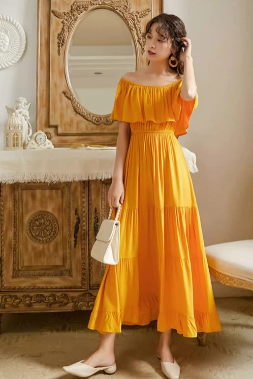 Yellow Off-Shoulder Maxi Dress | Moonbyul - Mamamoo