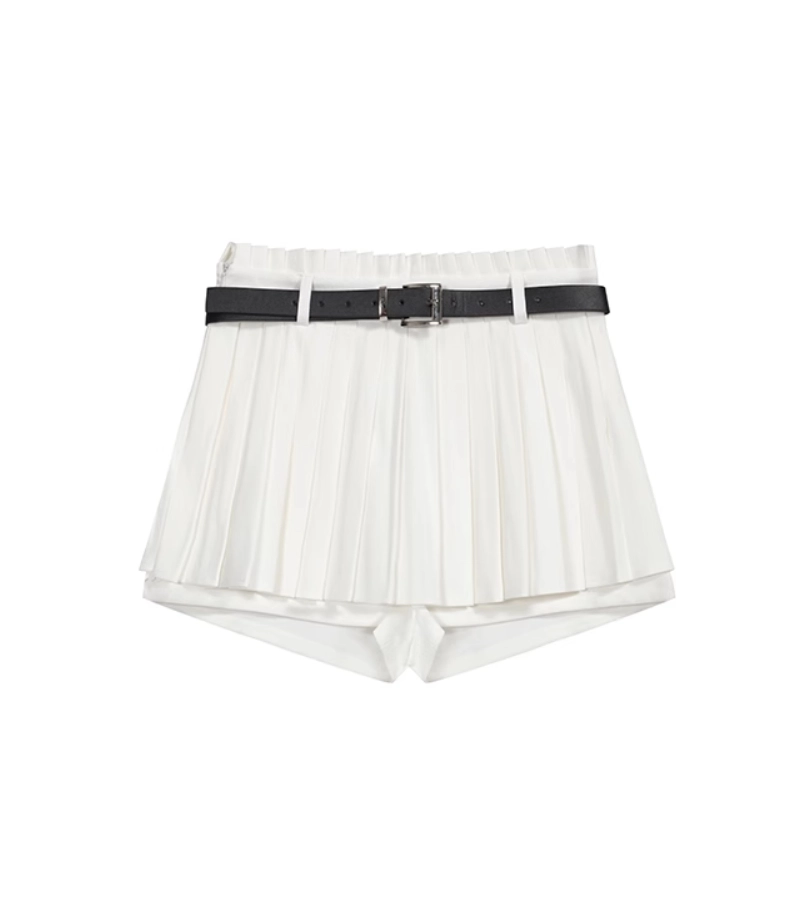 White Protruding Pleated Skorts | Haerin - NewJeans - Fashion Chingu