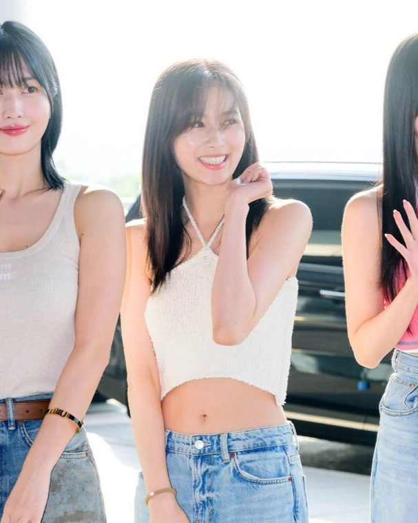 TWICE SANA タンクトップ 12 RTB special TWICE サナさん着用 PRADA リブニット タンクトップ (PRADA