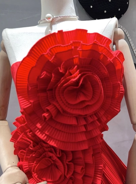 Red Flower Embellished Ruffled Dress | Winter - Aespa