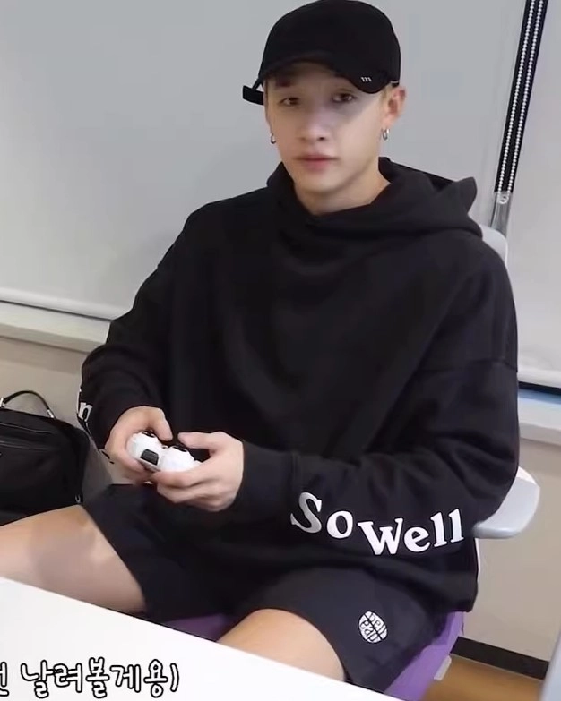 Black I Know You So Well Hoodie | Bangchan - Stray Kids