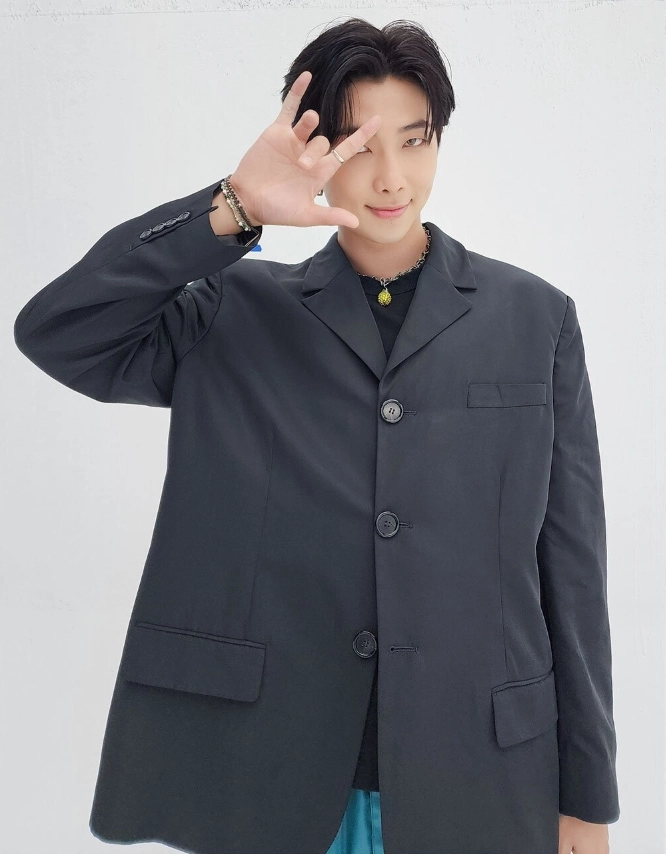 専用英MOON社×blazer’s bank.com ツイードジャケット 極美品 HACKING BLAZER by A MOON | Blazers | Germain Tailors