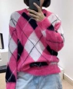 Pink Fuzzy Argyle Sweater | LeeKnow - Stray Kids - Fashion