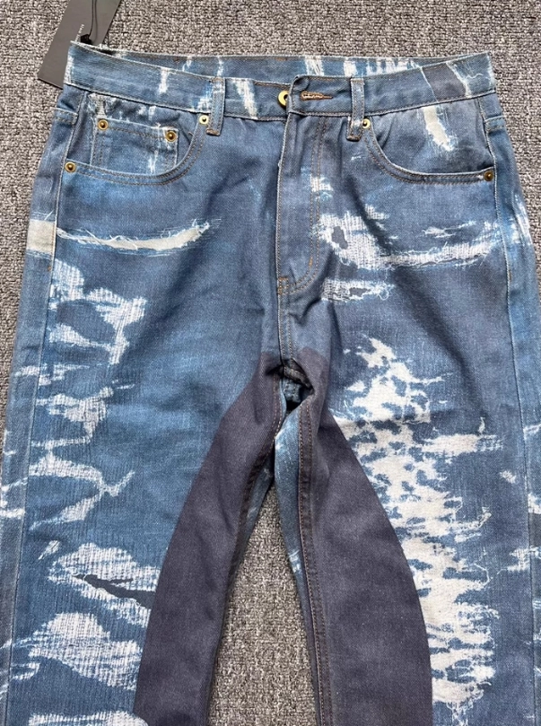 Blue Laser Ragged Style Jeans | Wooyoung - ATEEZ - Fashion