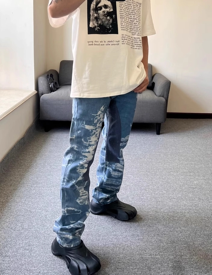 Blue Laser Ragged Style Jeans | Wooyoung - ATEEZ - Fashion Blue Laser Ragged Style Jeans | Wooyoung - ATEEZ - Fashion