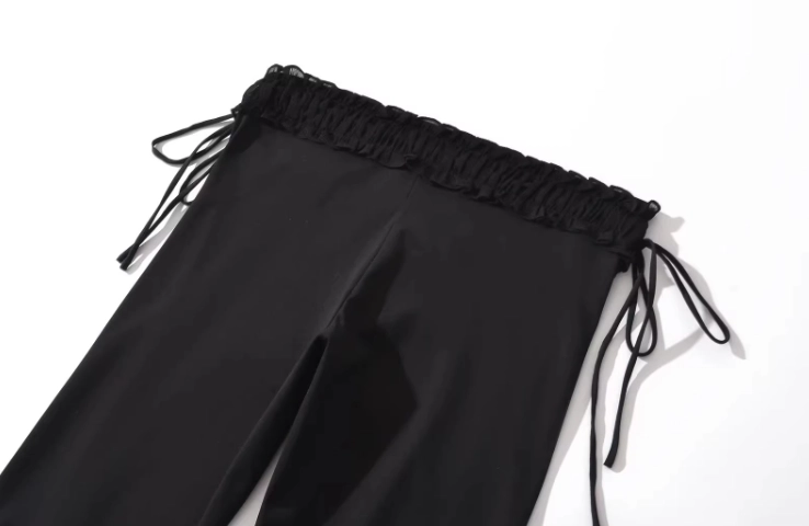 【GATELESS】SMUDGING PANTS ★BLACKPINKジェニー着用★ jennierubyjane pick !! 🤎 GATELESS smudging pants!! #제니