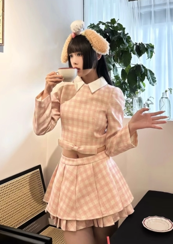 Pink Checkered Pleated Skirt | Jennie - BlackPink - Fashion