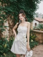 Jisoo-BlackPink-White-Flower-