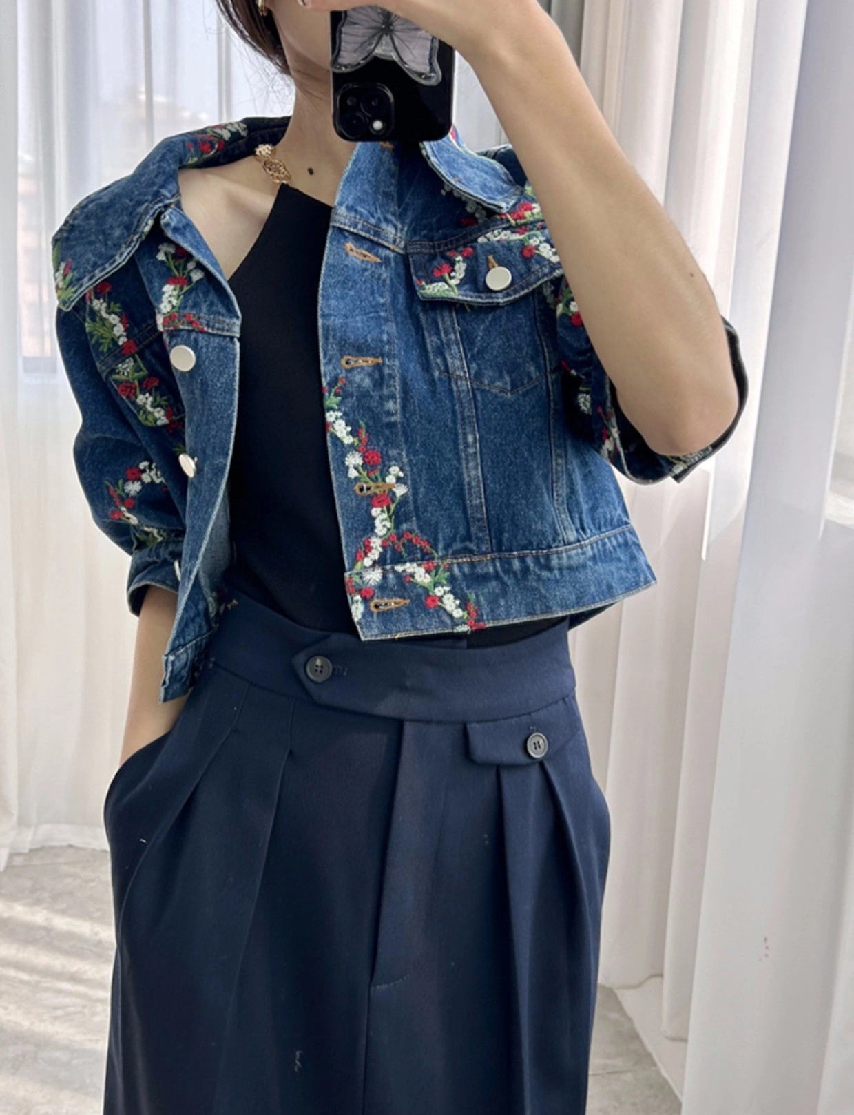 Blue Floral Short Sleeve Denim Jacket | Lisa - BlackPink - Fashion