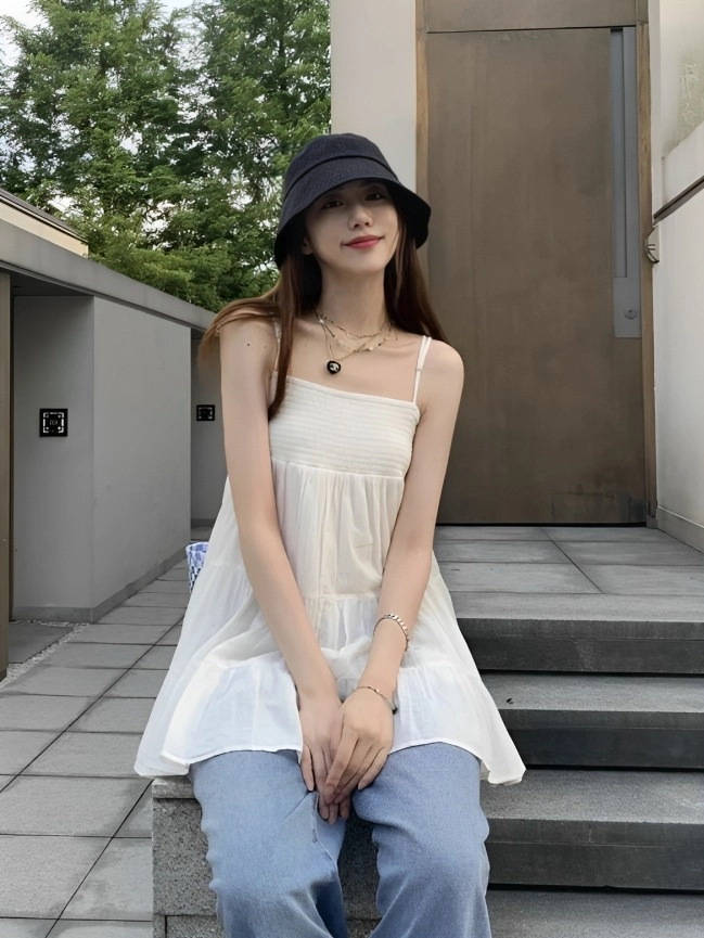 Jennie着用 AMOMENTO VOLUME MINI DRESS 韓国 Jennie着用 AMOMENTO VOLUME MINI DRESS 韓国 Jennie着用