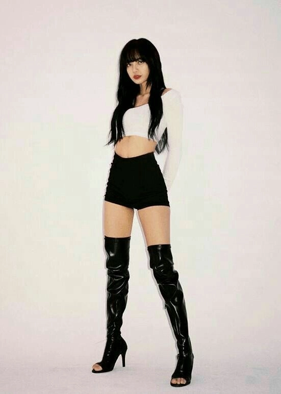 Black High-Waisted Slim Fit Shorts | Lisa - BlackPink