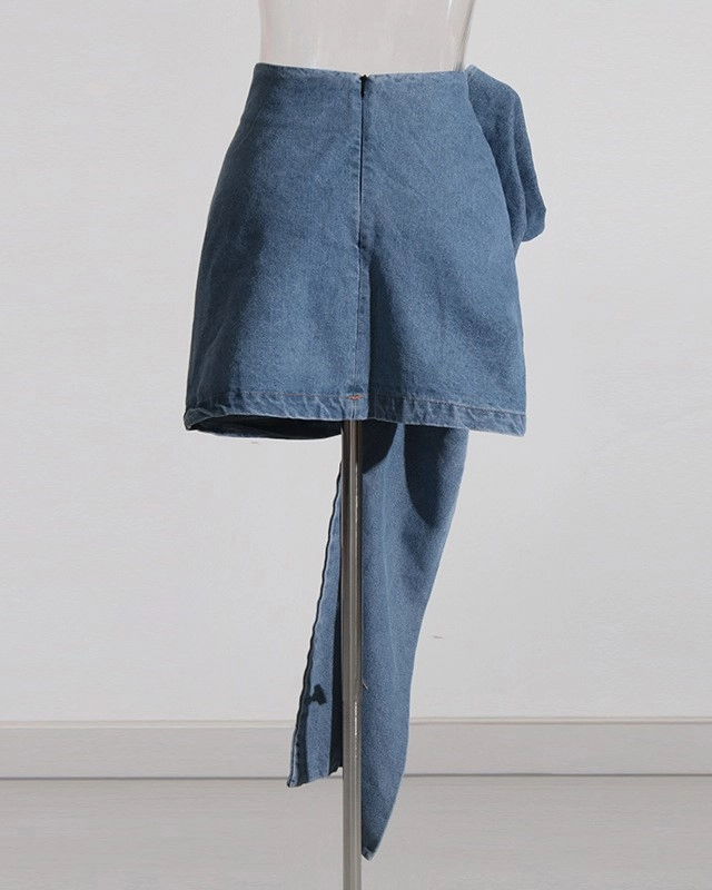 [ROMANTIC CROWN]★25SS★韓国人気★BUCKLE DENIM PLEATS SKIRT ROMANTIC CROWN☆Women☆ BUCKLE DENIM PLEATS SKIRT_2色