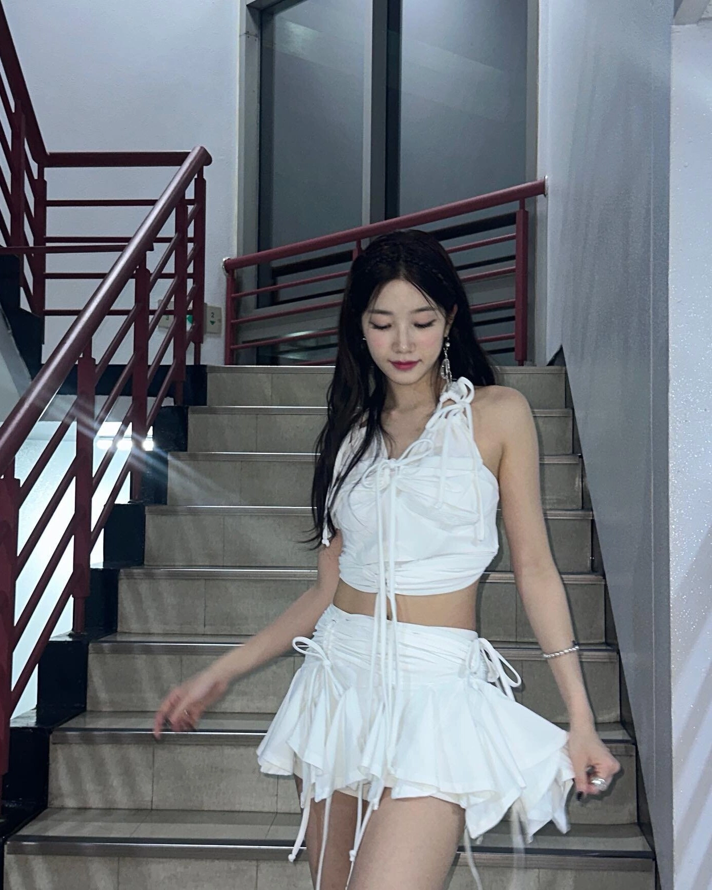 【YOUHEE】FLOWER PATTERN LAYERD SKIRT PANTS 유희(YOUHEE) FLOWER PATTERN LAYERD SKIRT PANTS WHITE