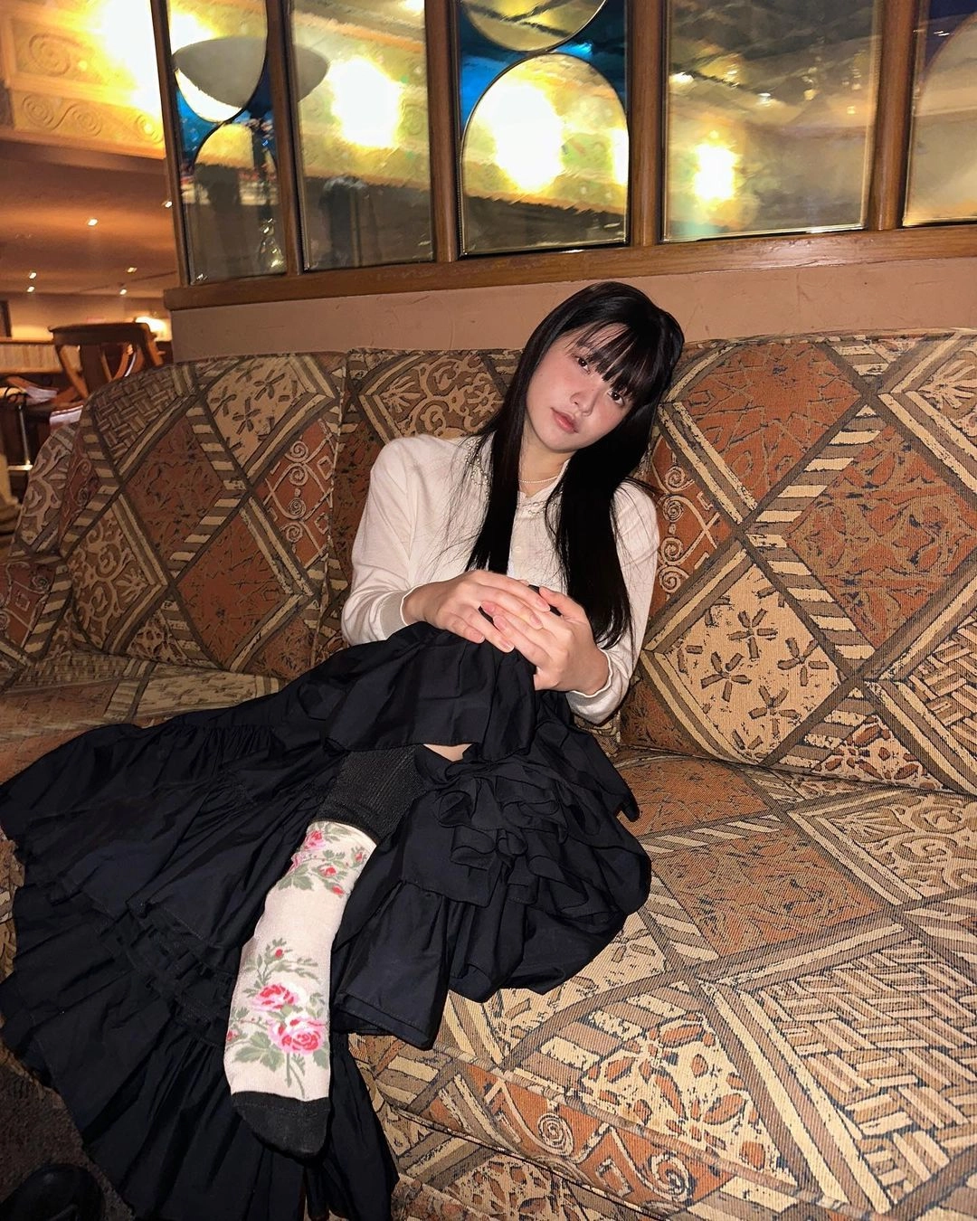 Black Flowy Long Skirt | Yeri - Red Velvet - Fashion Chingu